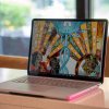 Surface Laptop Studio 2 на столешнице