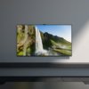 Sony BRAVIA XR X90, закрепленный на стене.