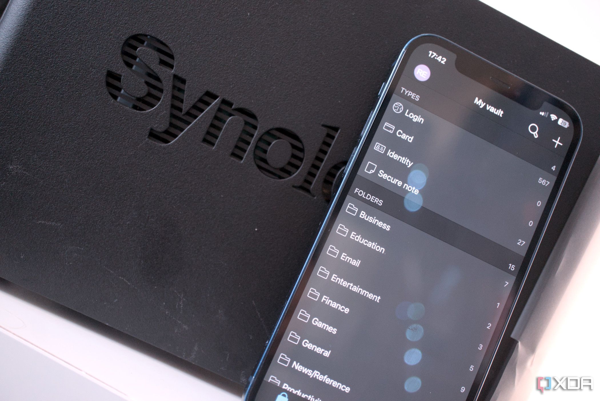 Bitwarden с Synology NAS